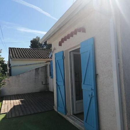 Maison T3 Avec Vue Au Bord De L'Etang Istres Exterior photo